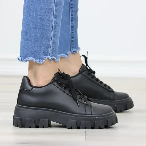 Black Chunky Lace-Up Lug Sole Oxford Platform Women's Shoes - Picture 4 of 12